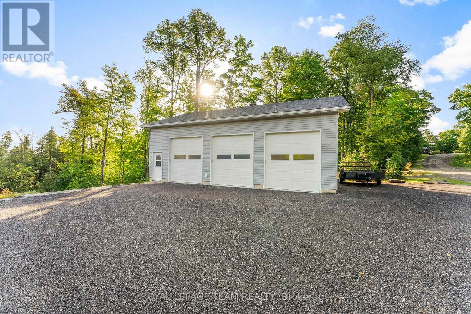 44 Morning Flight Court, Greater Madawaska, Ontario  K0J 1H0 - Photo 4 - X12949206