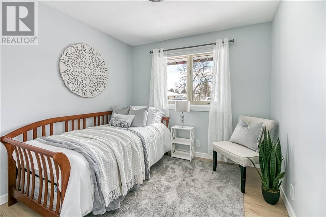 138 Riverside Drive W, Dowling, Ontario  P0M 1R0 - Photo 18 - 2127123