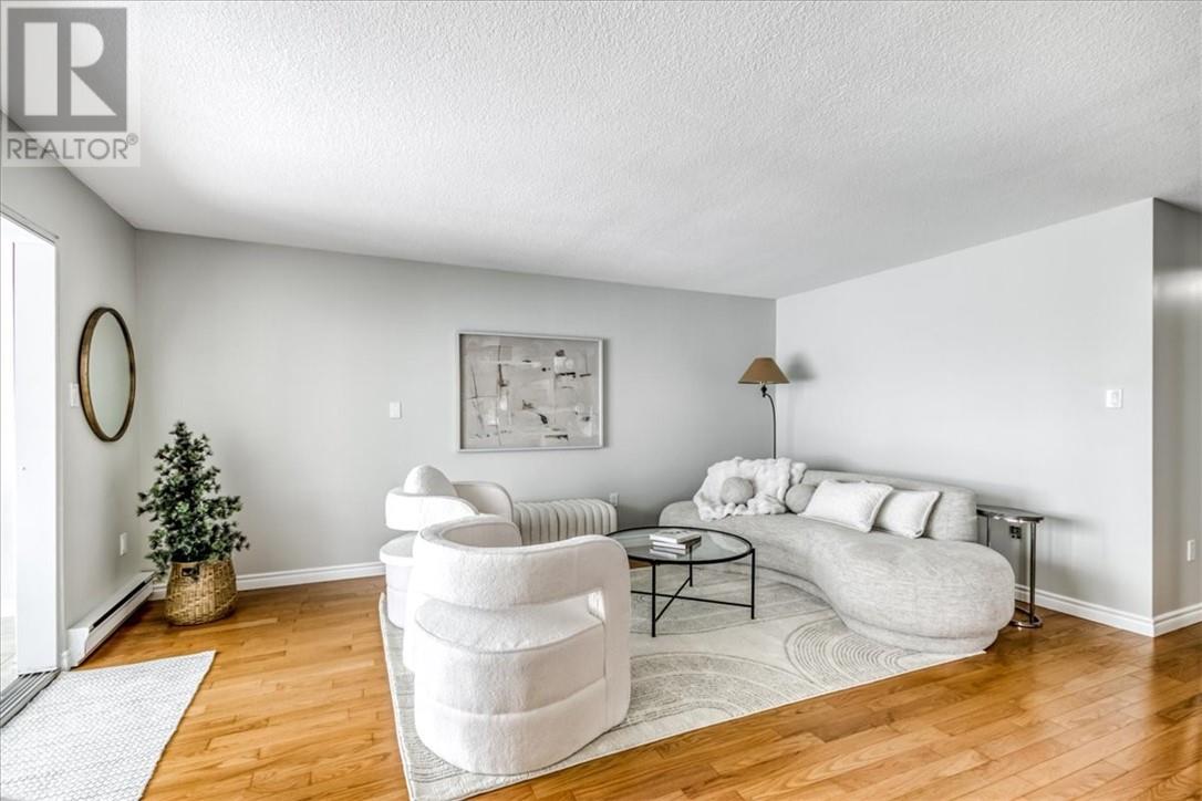 2000 Regent Unit# 202, Greater Sudbury, Ontario  P3E 5T5 - Photo 5 - 2127103