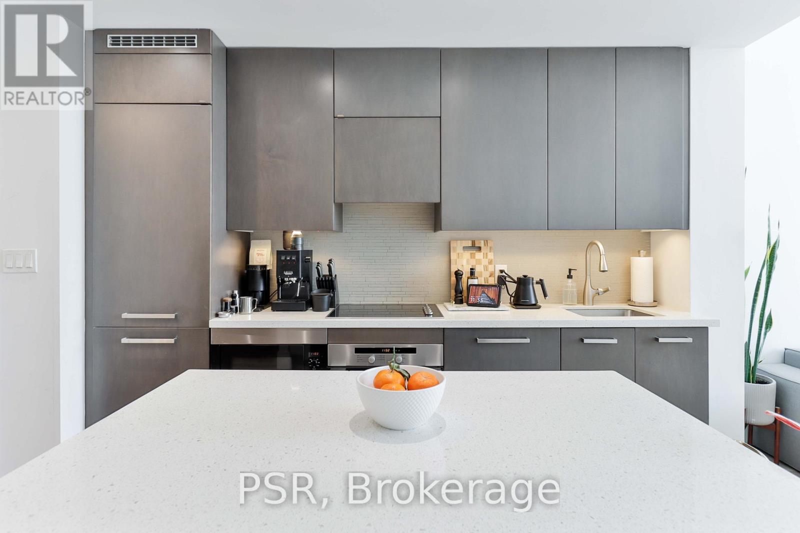 2806 - 8 The Esplanade Street, Toronto, Ontario  M5E 0A6 - Photo 10 - C12995104