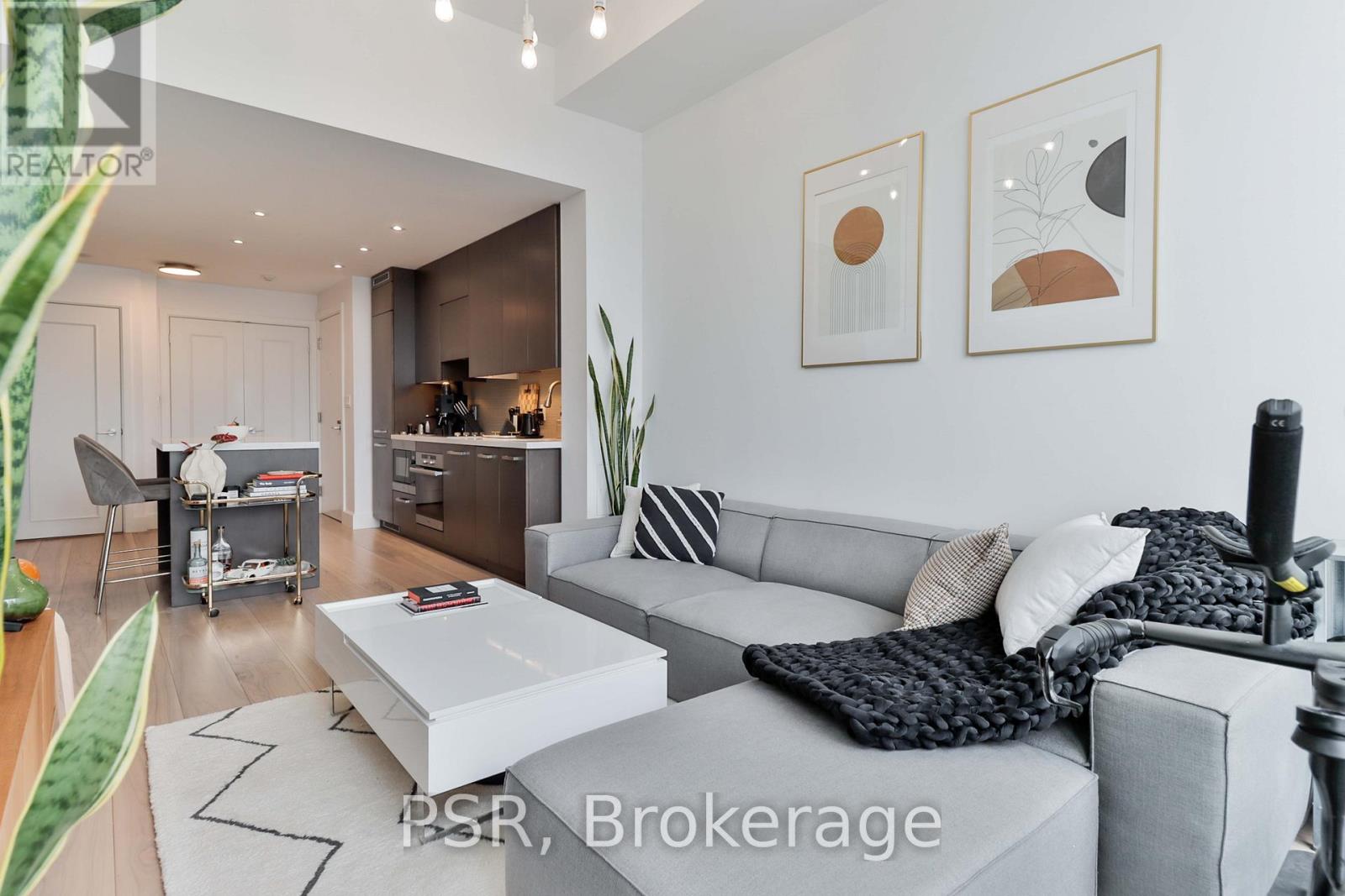 2806 - 8 The Esplanade Street, Toronto, Ontario  M5E 0A6 - Photo 14 - C12995104