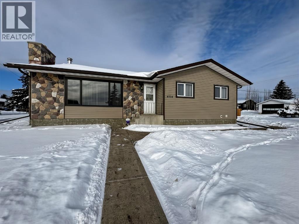4504 45 Street, Mayerthorpe, Alberta