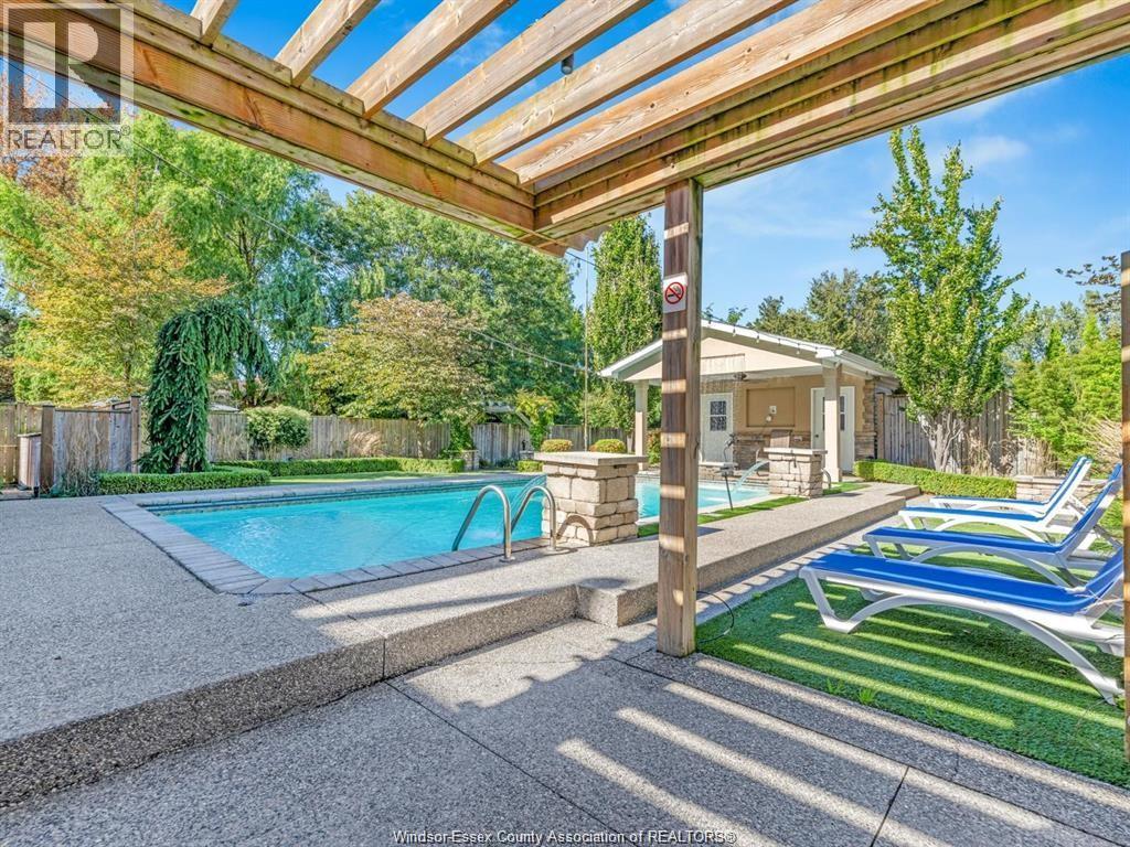 1046 County Rd 22, Lakeshore, Ontario  N8L 0E1 - Photo 25 - 26008100