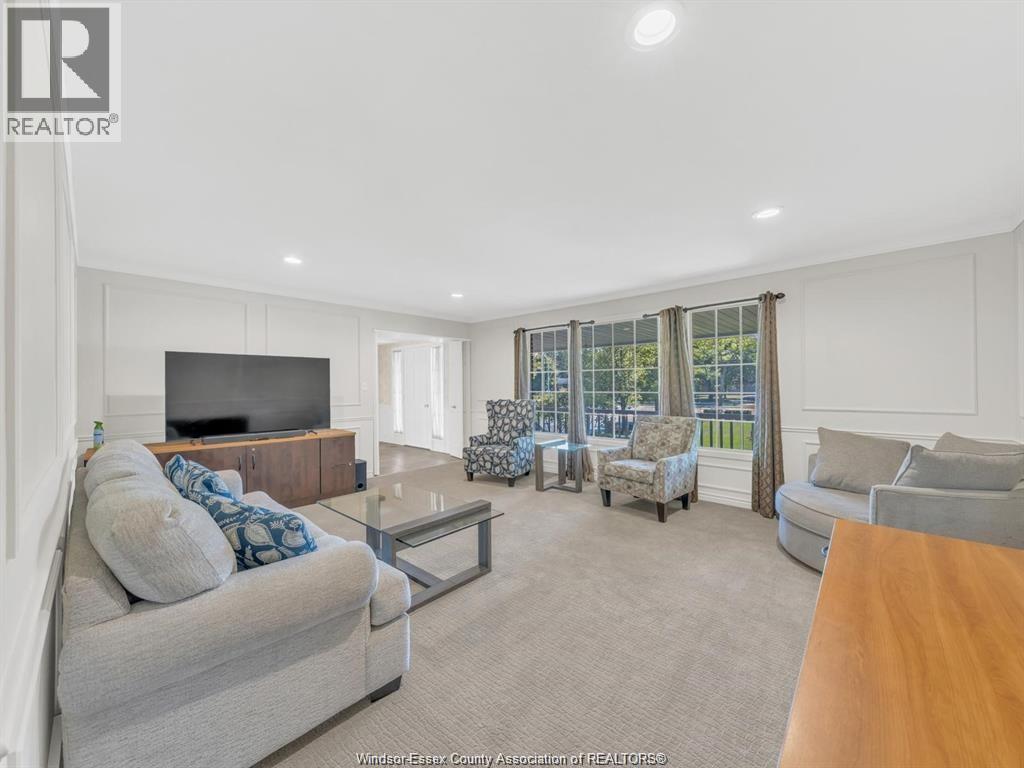 1046 County Rd 22, Lakeshore, Ontario  N8L 0E1 - Photo 4 - 26008100