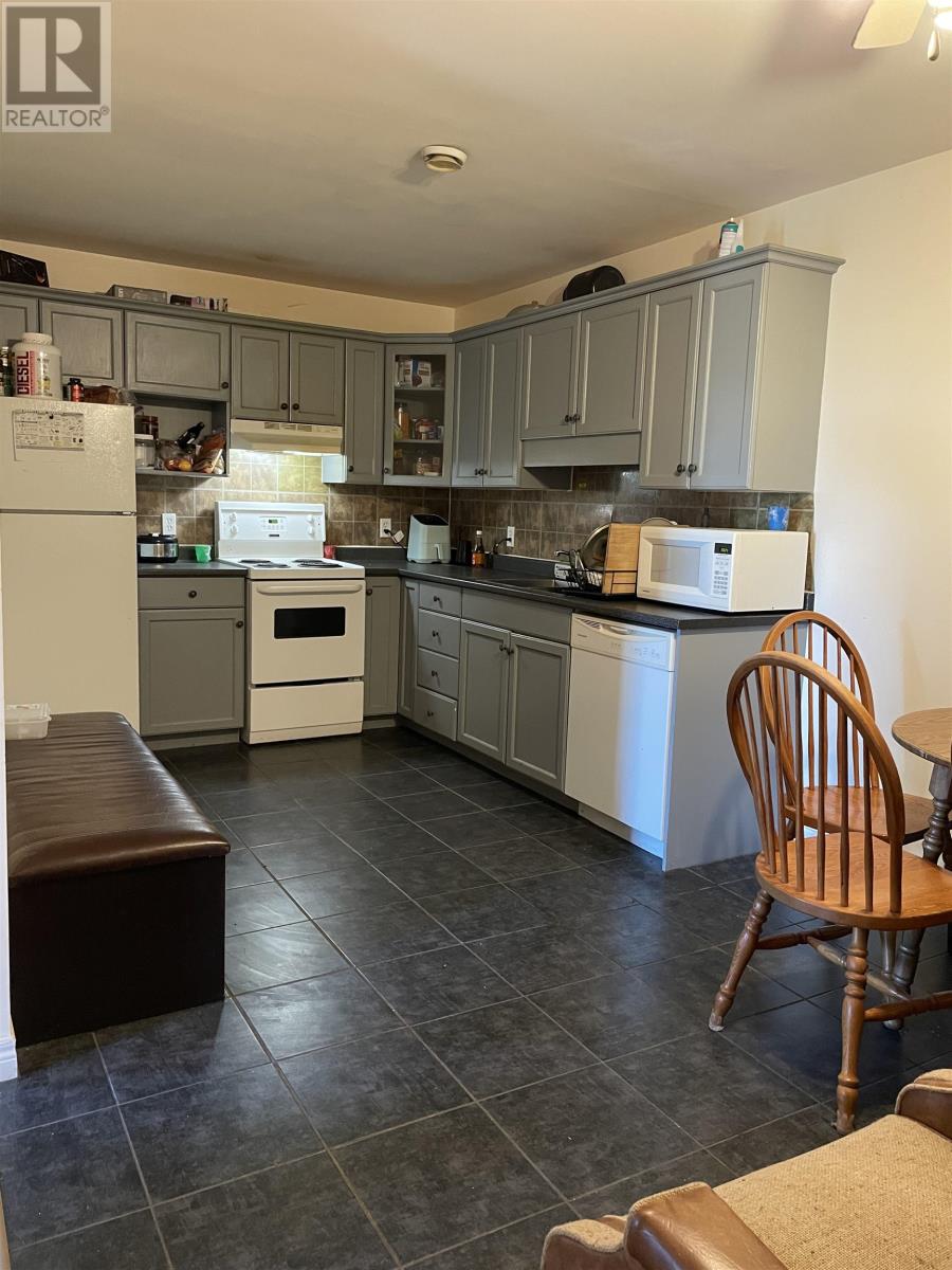 #10 33 Glen Stewart Drive, Stratford, Prince Edward Island  C1B 2A8 - Photo 8 - 202607328