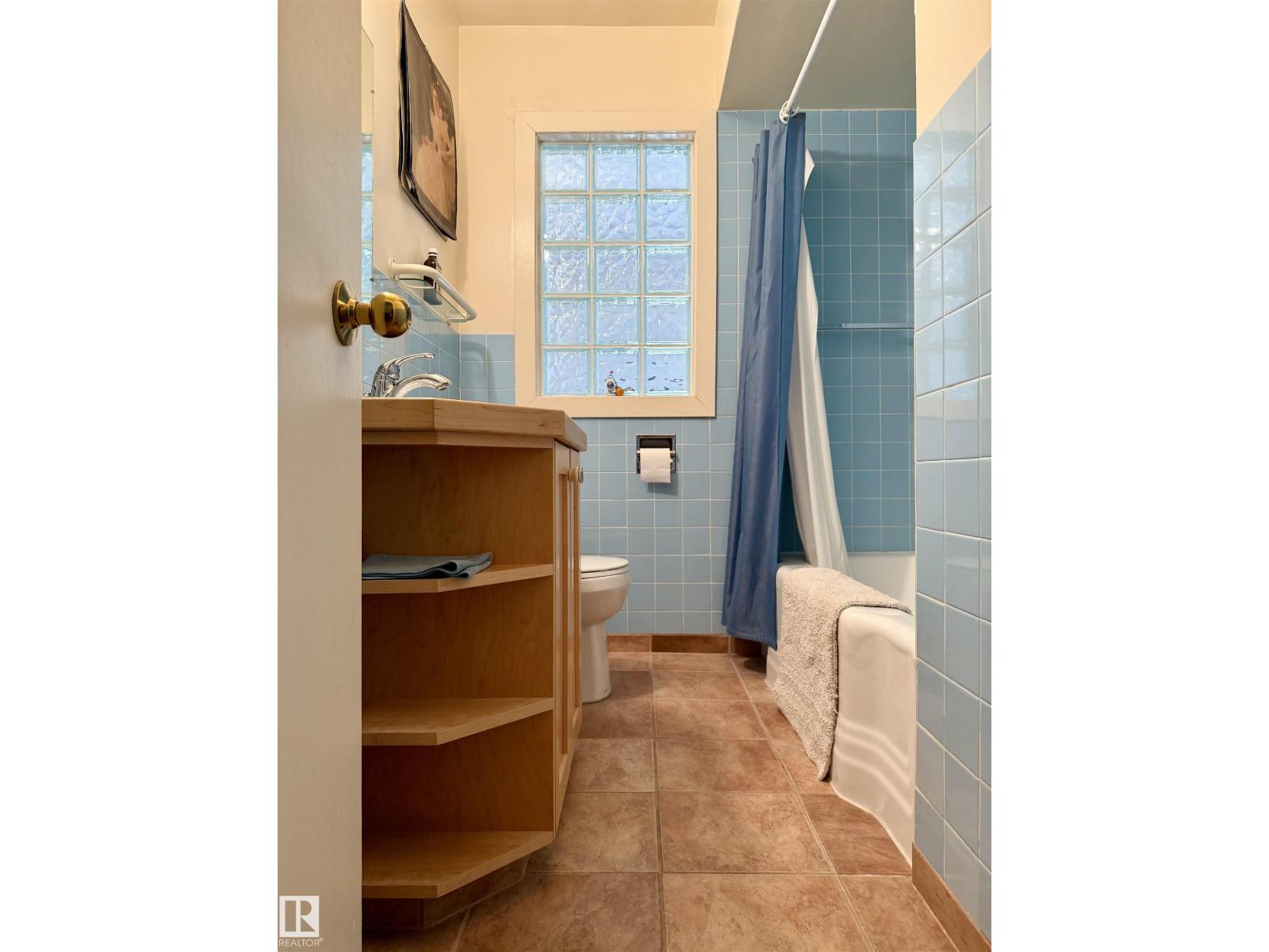 8734 117 St NW, Edmonton, Alberta  T6G 1R5 - Photo 26 - E4481972