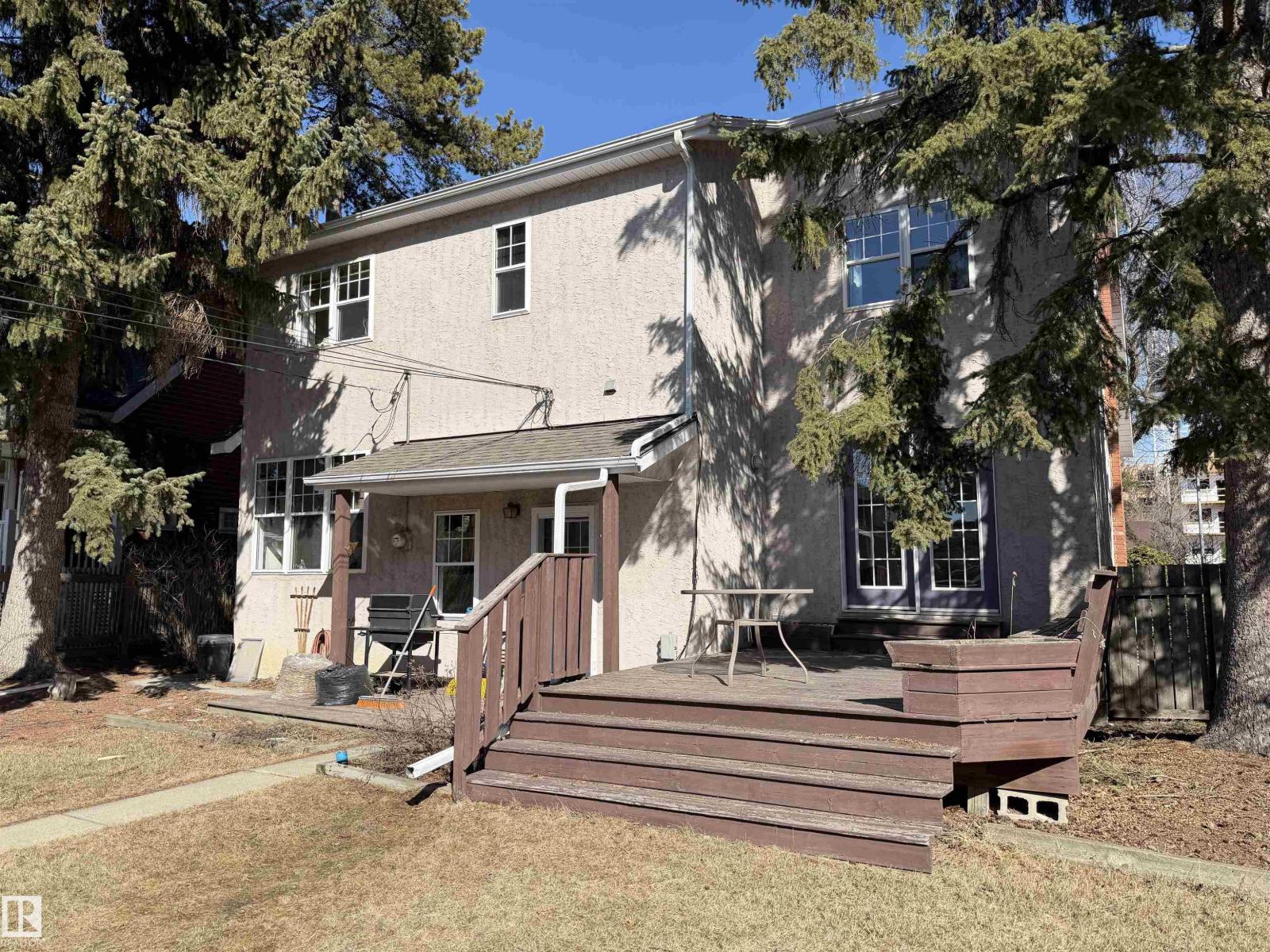 8734 117 St NW, Edmonton, Alberta  T6G 1R5 - Photo 2 - E4481972