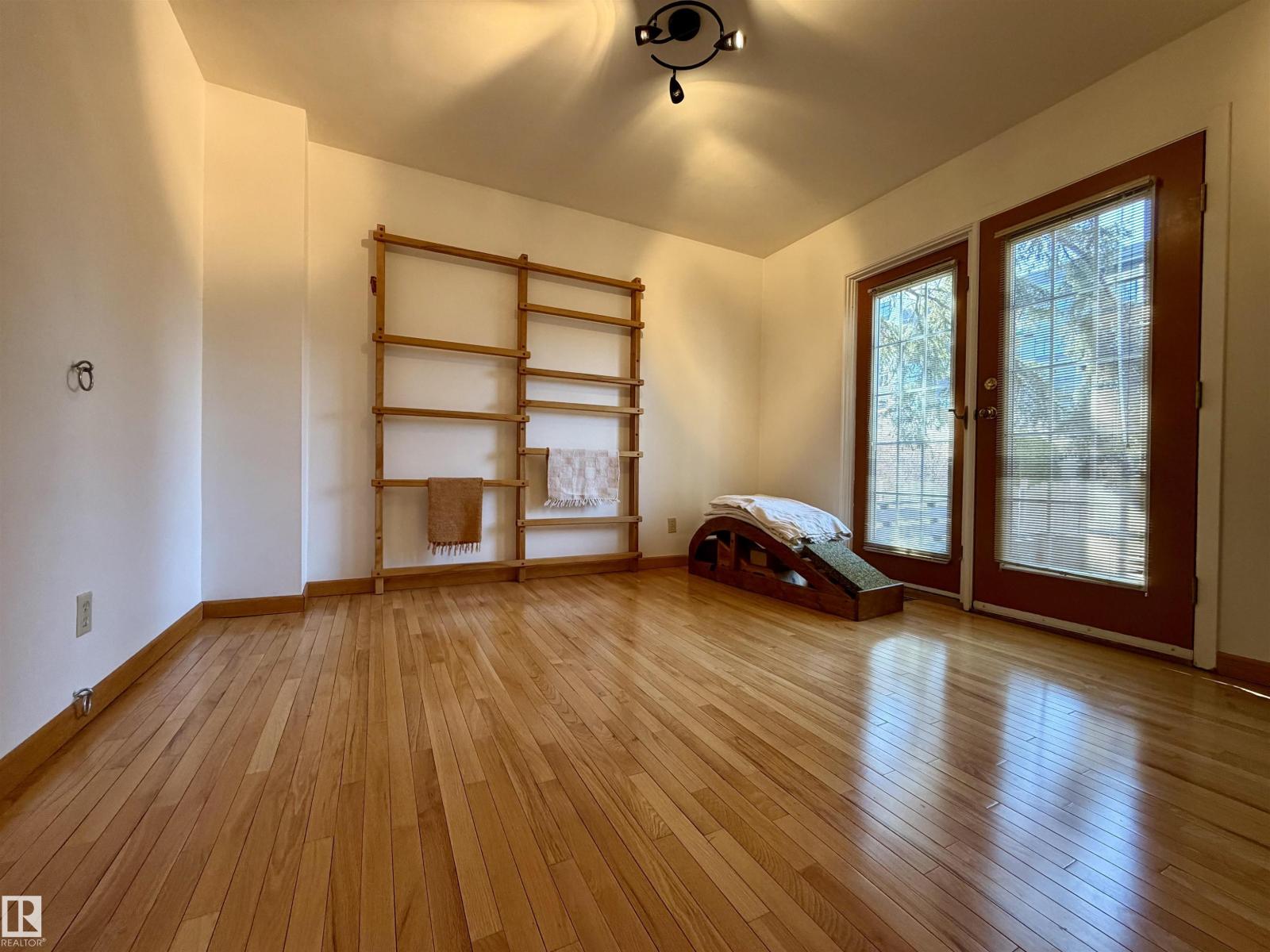 8734 117 St NW, Edmonton, Alberta  T6G 1R5 - Photo 27 - E4481972