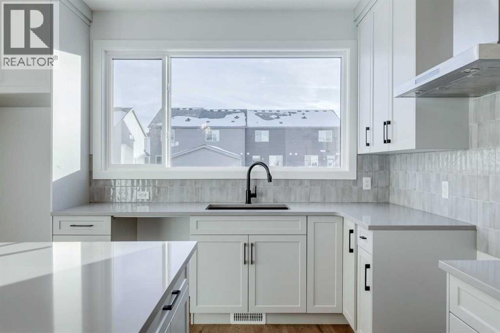 77 Savanna Place Ne, Calgary, Alberta  T3J 4B6 - Photo 15 - A2286957