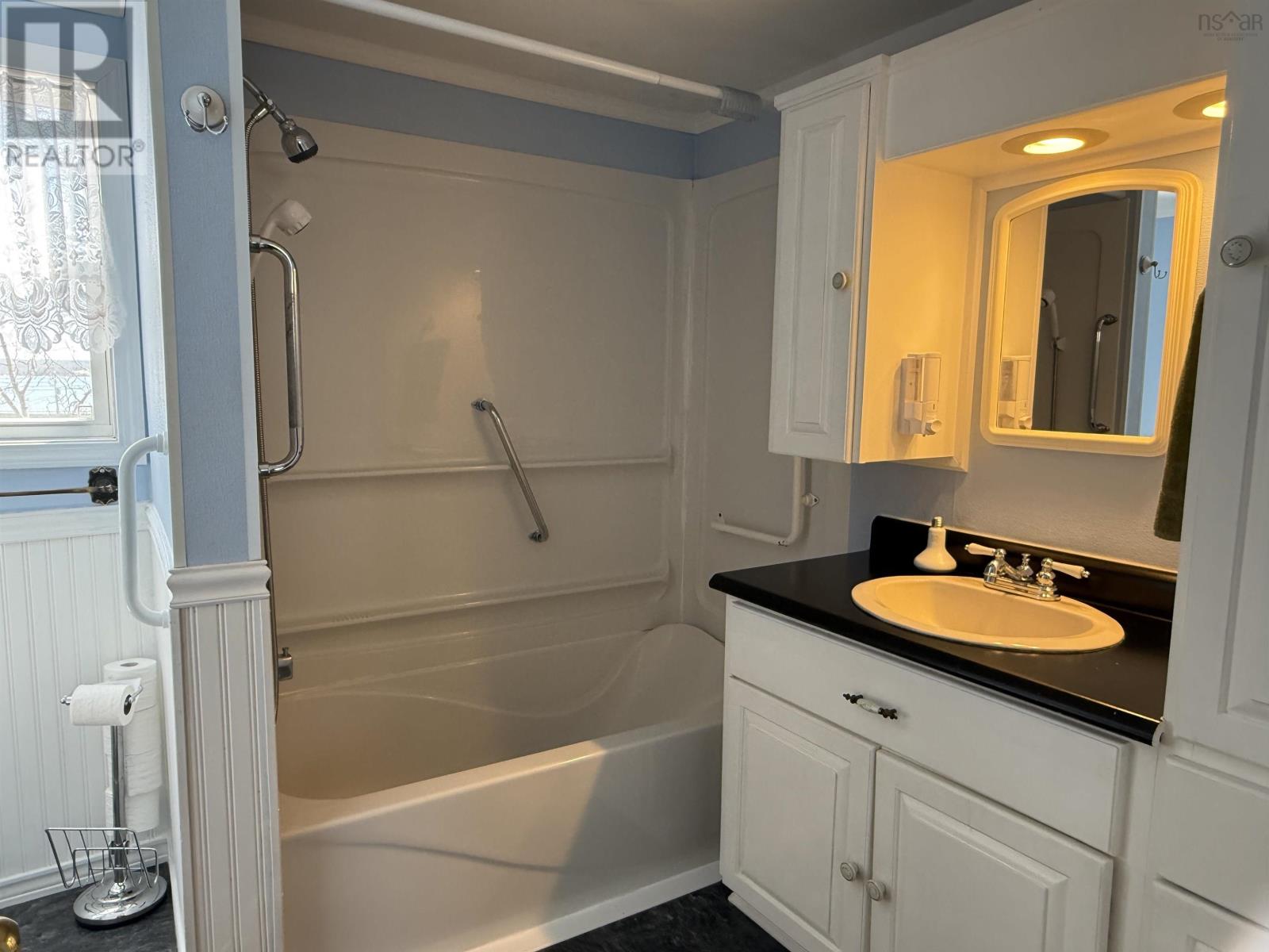 239 High Street, Pictou, Nova Scotia  B0K 1H0 - Photo 34 - 202607065