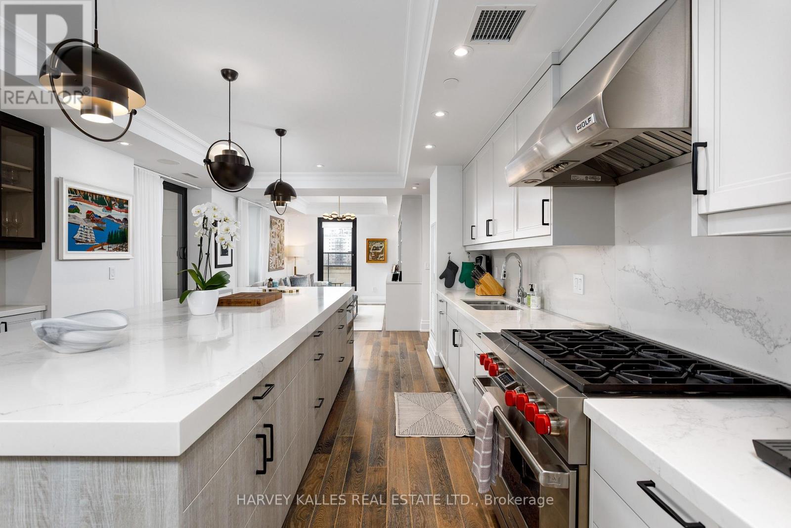 701 - 1 Forest Hill Road, Toronto, Ontario  M4V 1R1 - Photo 10 - C12995804