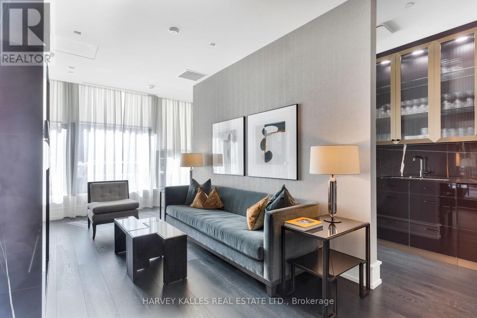 701 - 1 Forest Hill Road, Toronto, Ontario  M4V 1R1 - Photo 37 - C12995804