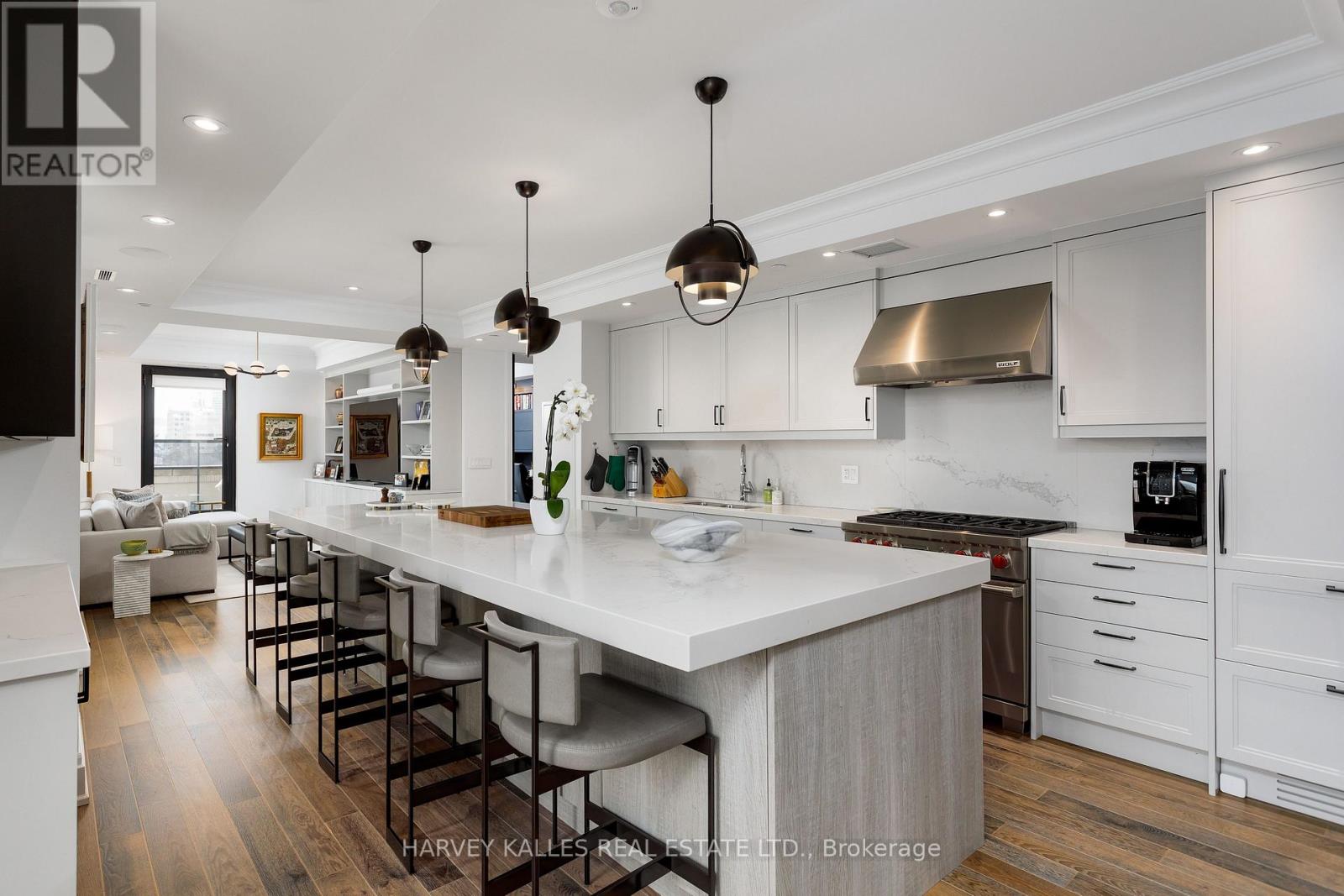 701 - 1 Forest Hill Road, Toronto, Ontario  M4V 1R1 - Photo 8 - C12995804