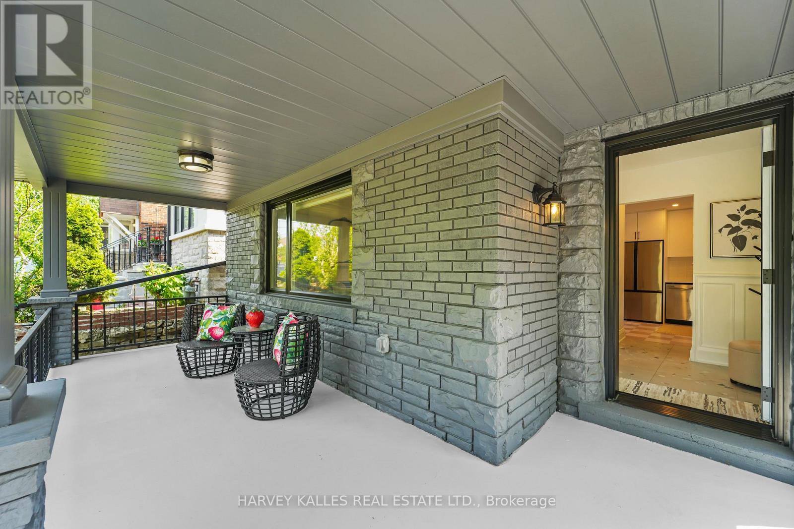 243 Northcliffe Boulevard, Toronto, Ontario  M6E 3K8 - Photo 2 - C12995810