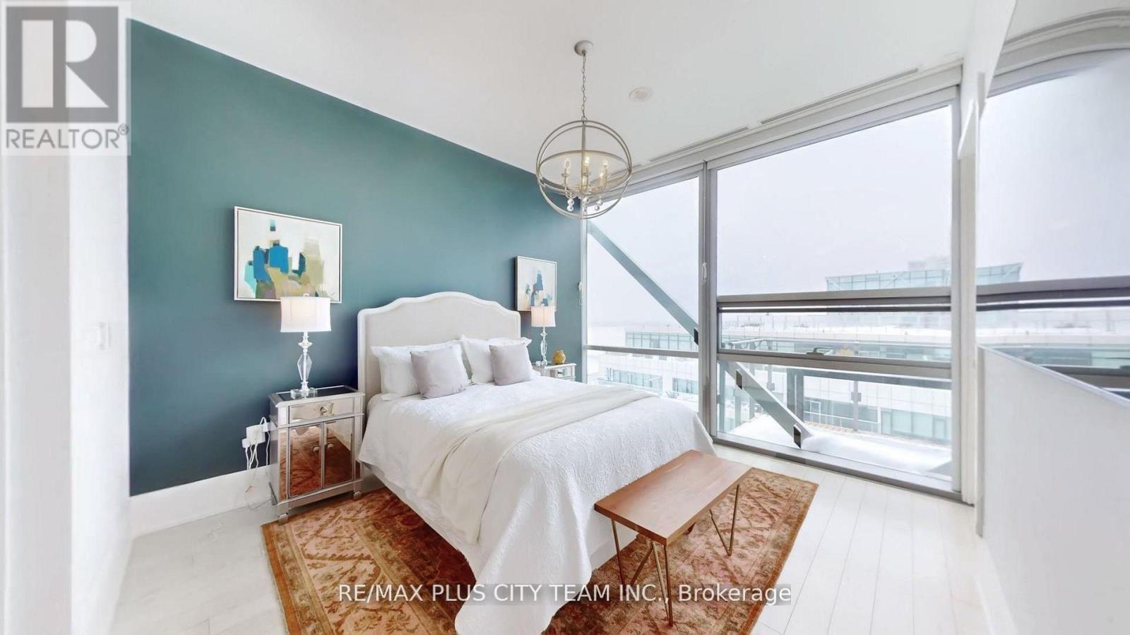 1305 - 39 Queens Quay E, Toronto, Ontario  M5E 0A5 - Photo 13 - C12995822