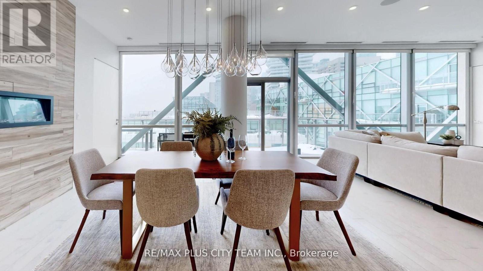 1305 - 39 Queens Quay E, Toronto, Ontario  M5E 0A5 - Photo 7 - C12995822