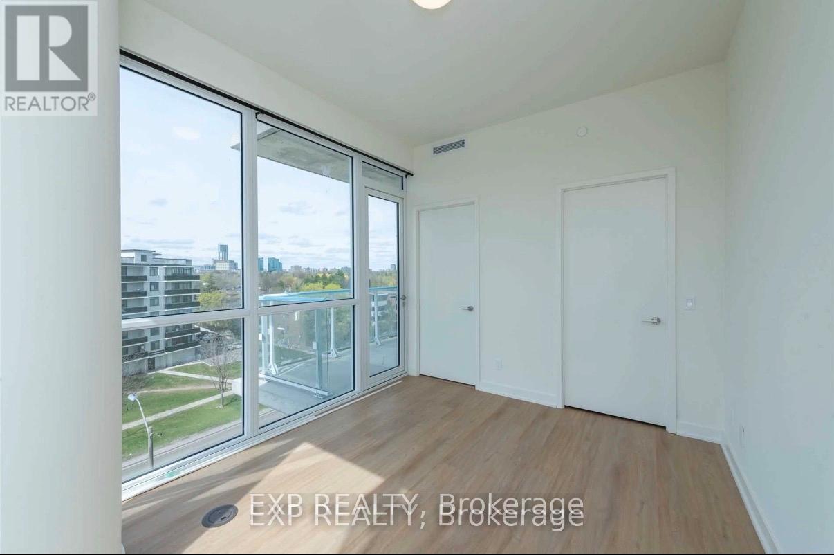 704 - 10 Deerlick Court, Toronto, Ontario  M3A 1Y4 - Photo 6 - C12995922