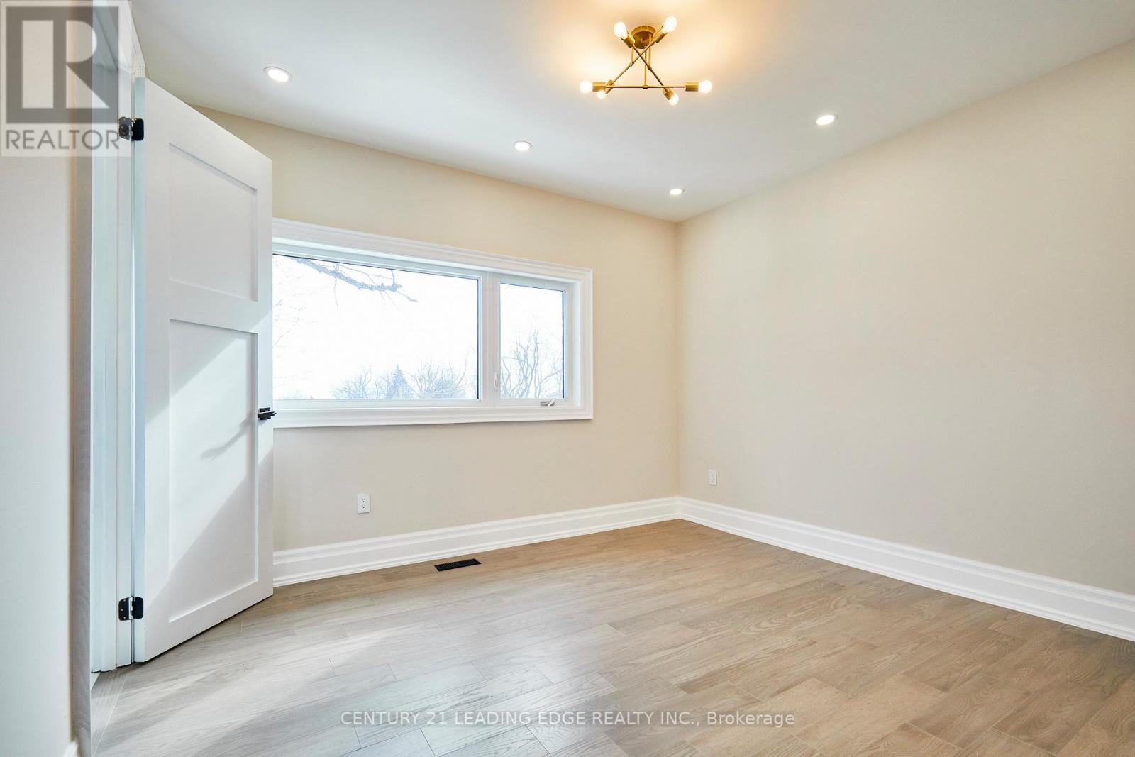 50 Dorset Road, Toronto, Ontario  M1M 2S7 - Photo 29 - E12995870