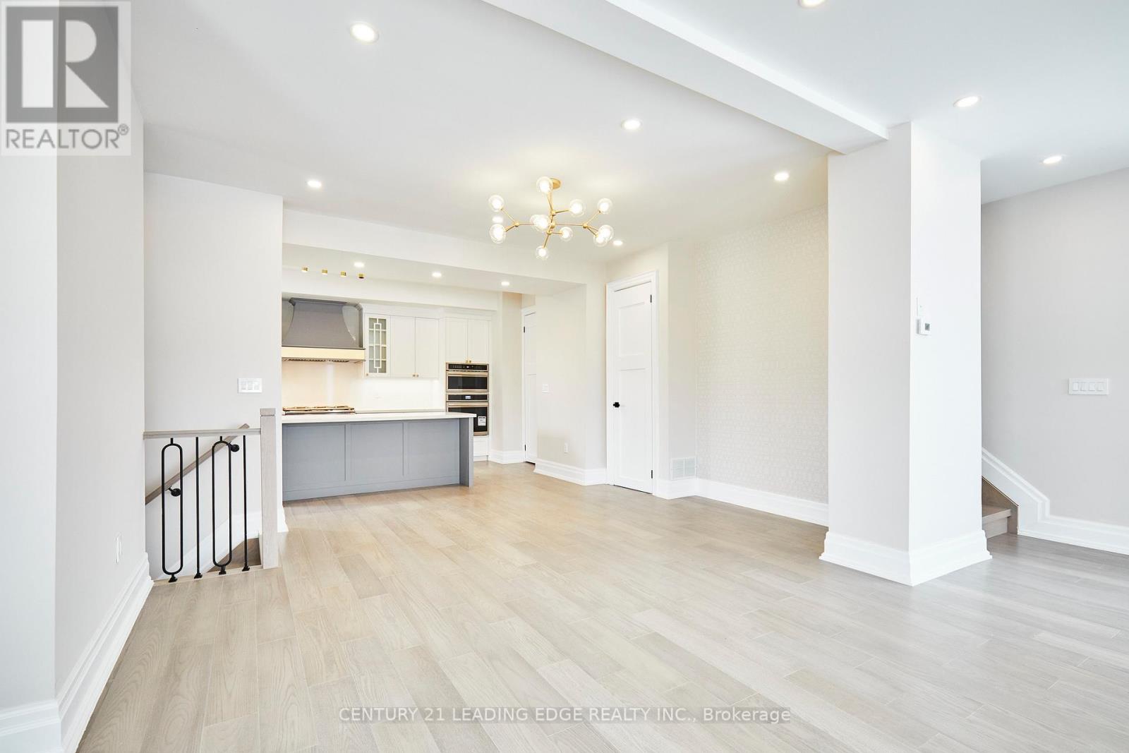 50 Dorset Road, Toronto, Ontario  M1M 2S7 - Photo 6 - E12995870