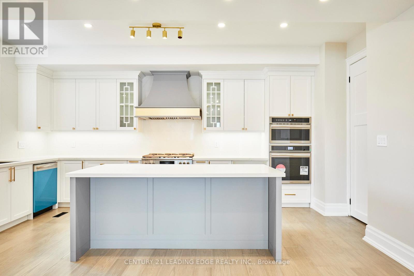 50 Dorset Road, Toronto, Ontario  M1M 2S7 - Photo 9 - E12995870