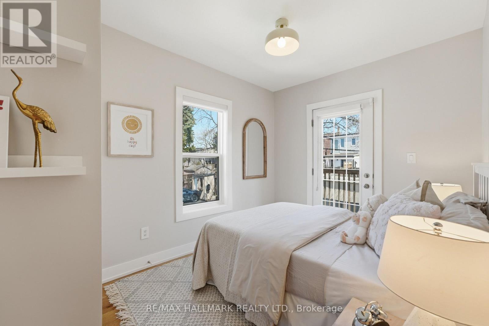 45 Hiltz Avenue, Toronto, Ontario  M4L 2N6 - Photo 15 - E12995888