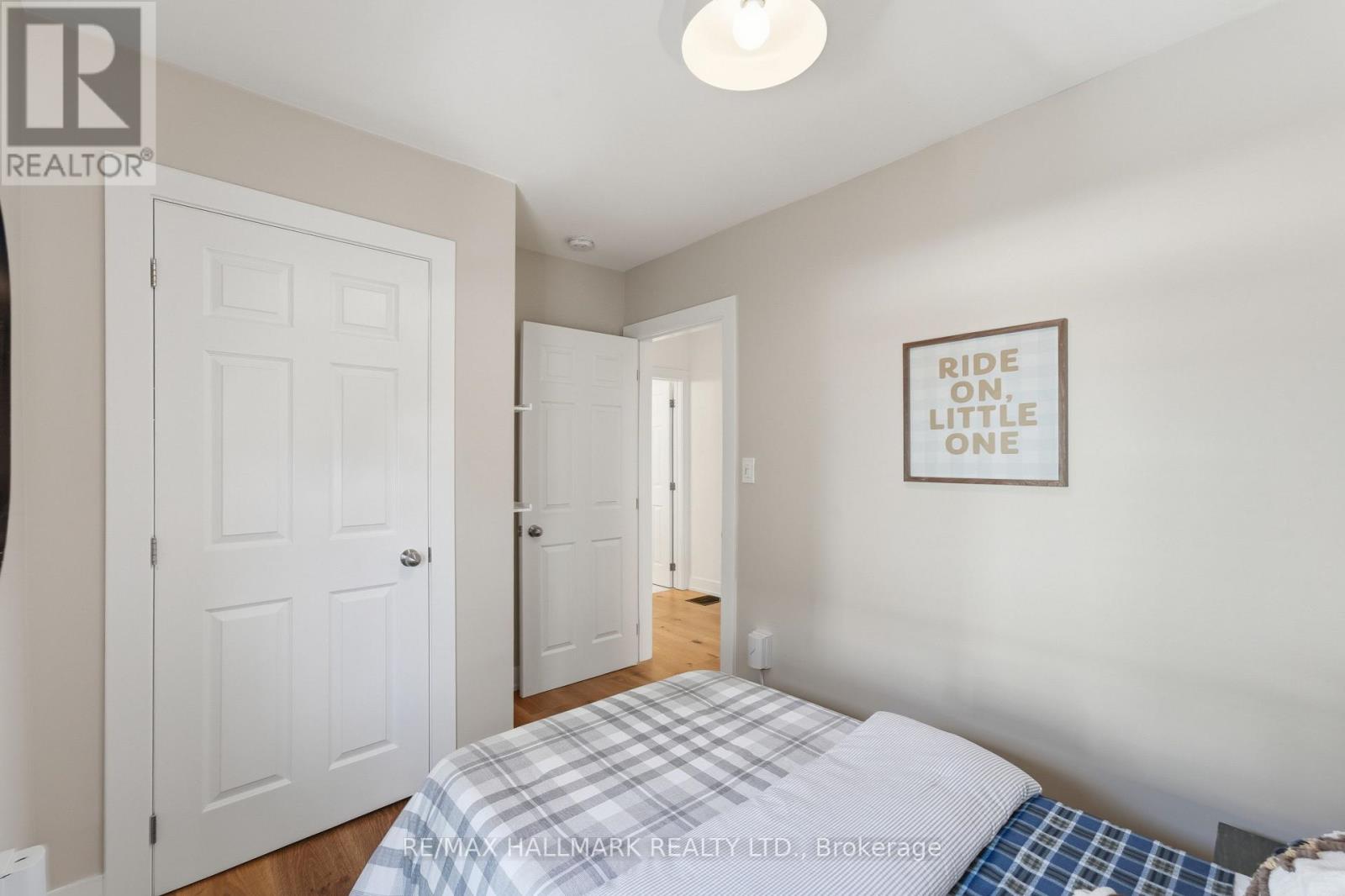 45 Hiltz Avenue, Toronto, Ontario  M4L 2N6 - Photo 21 - E12995888