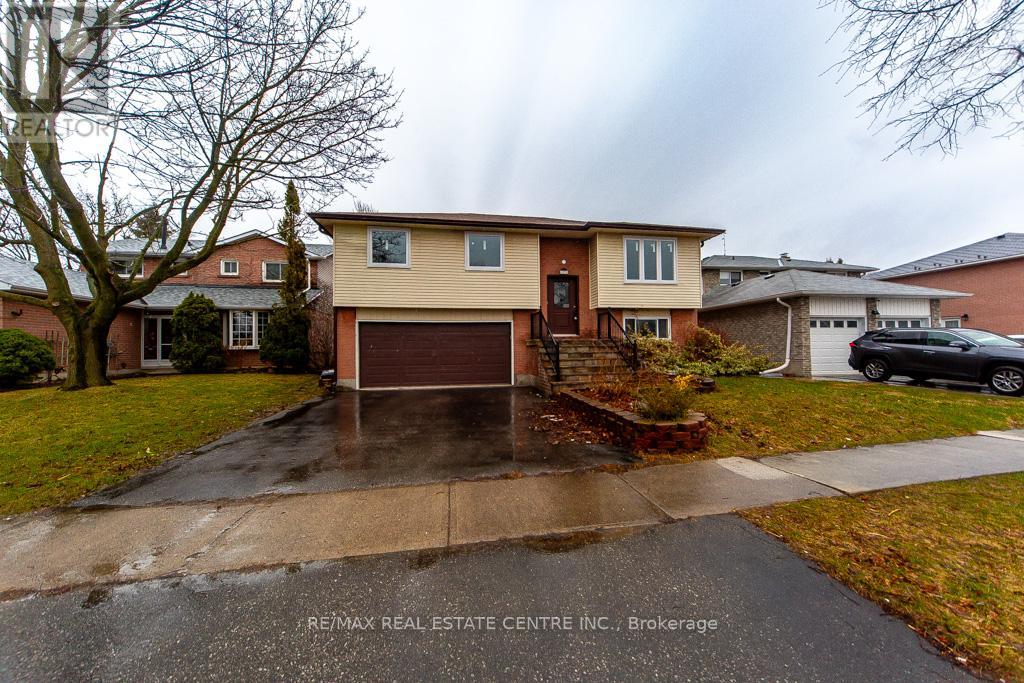 27 Bruntsfield Street, Clarington, Ontario  L1E 1B7 - Photo 2 - E12995930