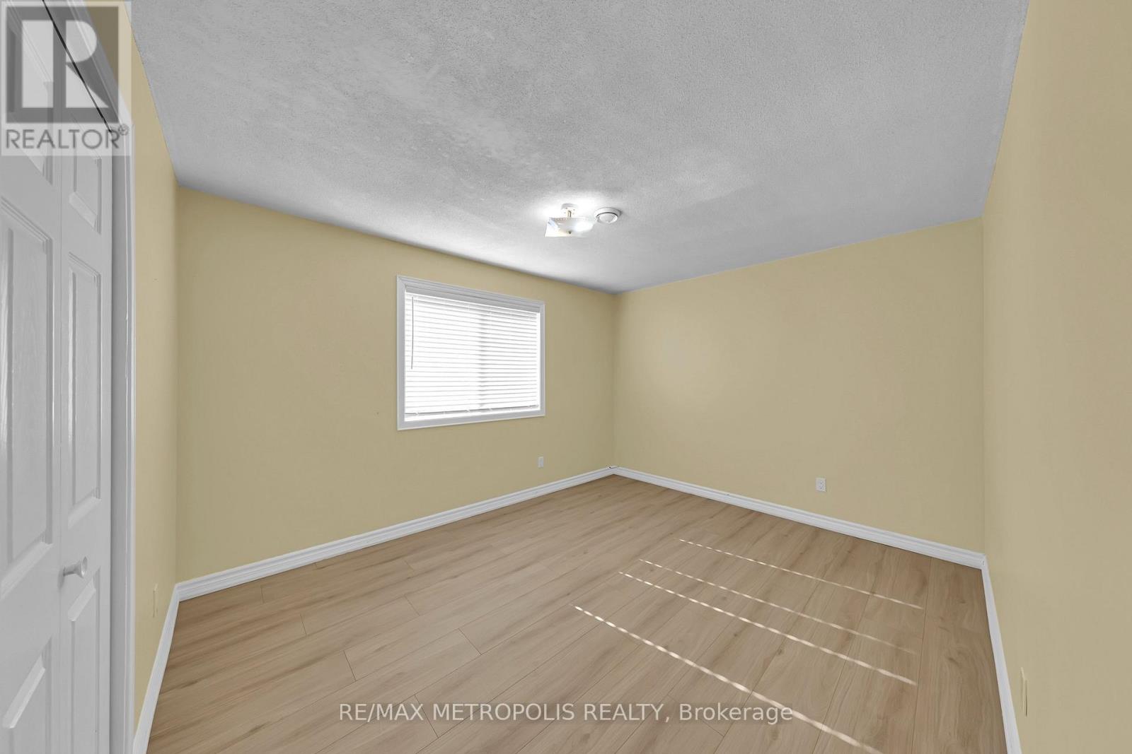 Main - 41 Tormore Drive, Richmond Hill, Ontario  L4C 3N3 - Photo 19 - N12995808