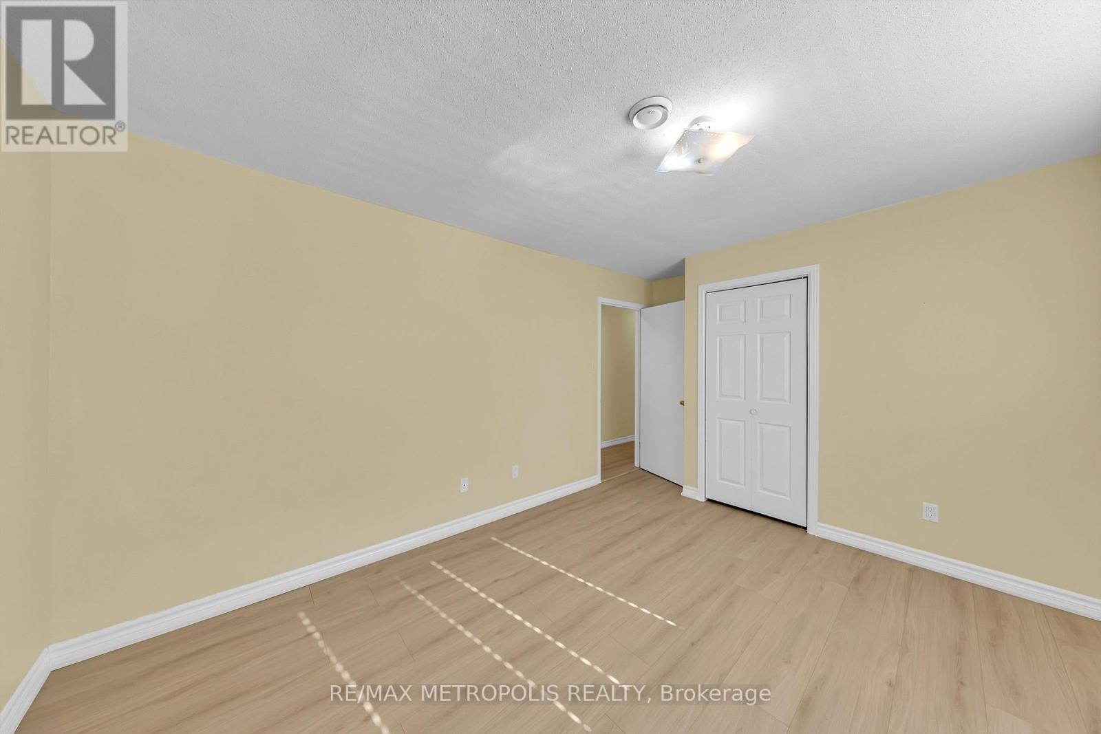 Main - 41 Tormore Drive, Richmond Hill, Ontario  L4C 3N3 - Photo 20 - N12995808