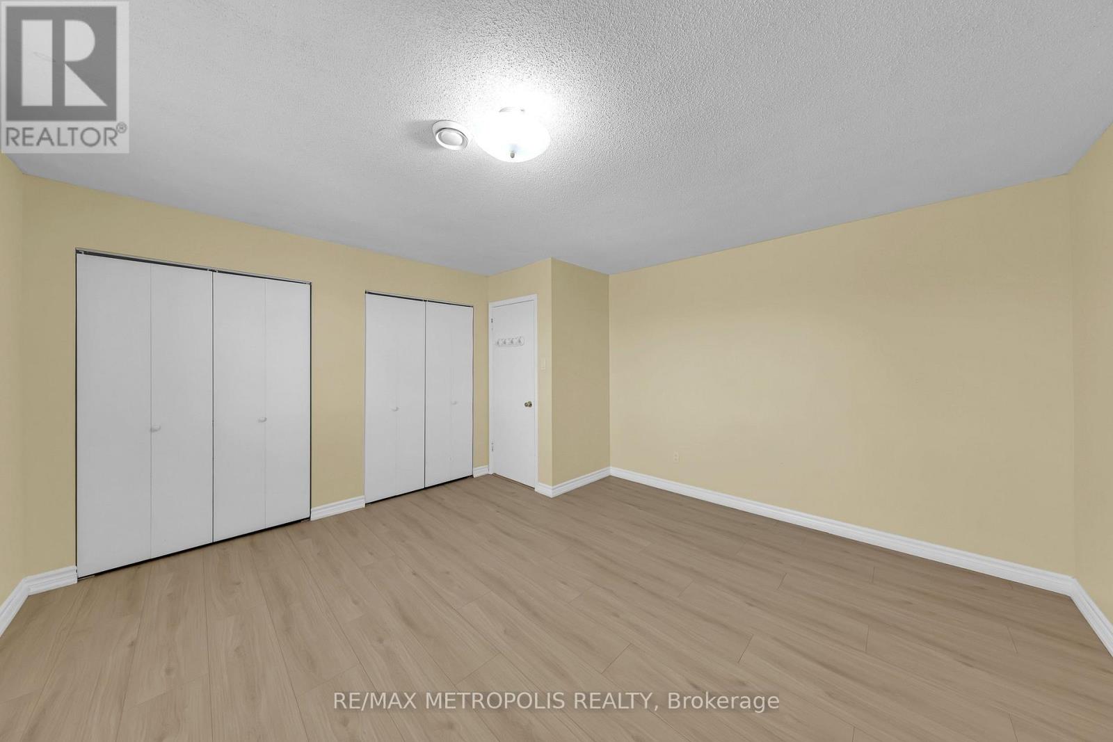 Main - 41 Tormore Drive, Richmond Hill, Ontario  L4C 3N3 - Photo 23 - N12995808