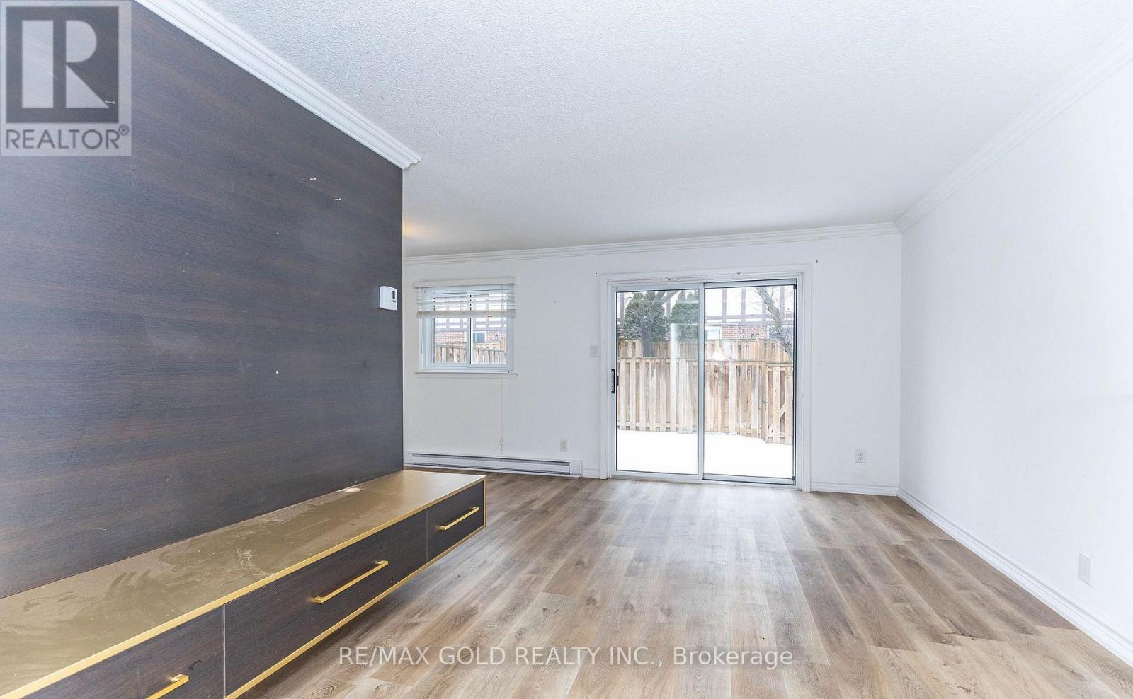 20 Harper Way, Markham, Ontario  L3T 5A5 - Photo 11 - N12995944