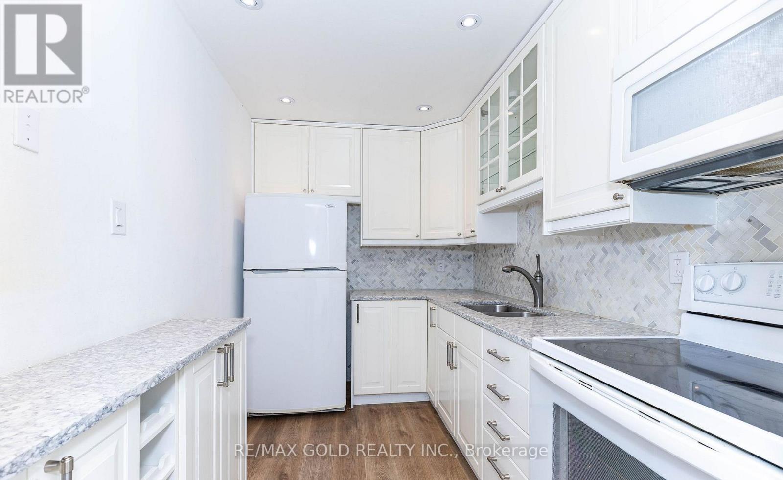 20 Harper Way, Markham, Ontario  L3T 5A5 - Photo 16 - N12995944