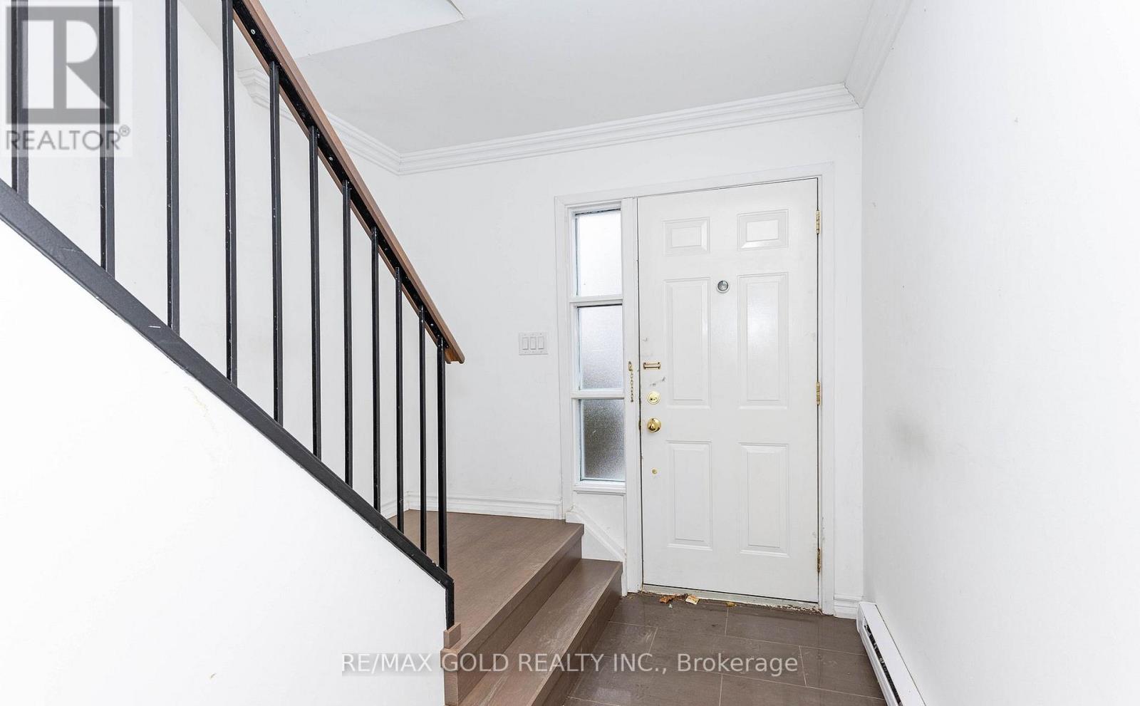 20 Harper Way, Markham, Ontario  L3T 5A5 - Photo 5 - N12995944