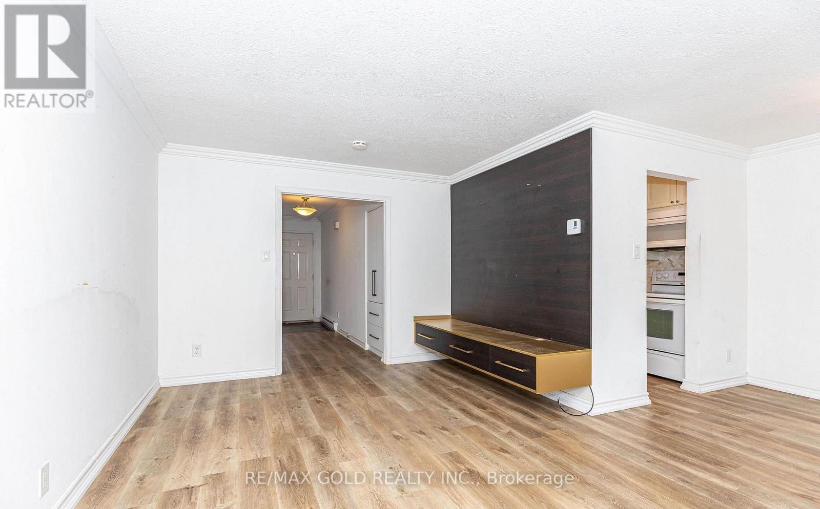 20 Harper Way, Markham, Ontario  L3T 5A5 - Photo 8 - N12995944