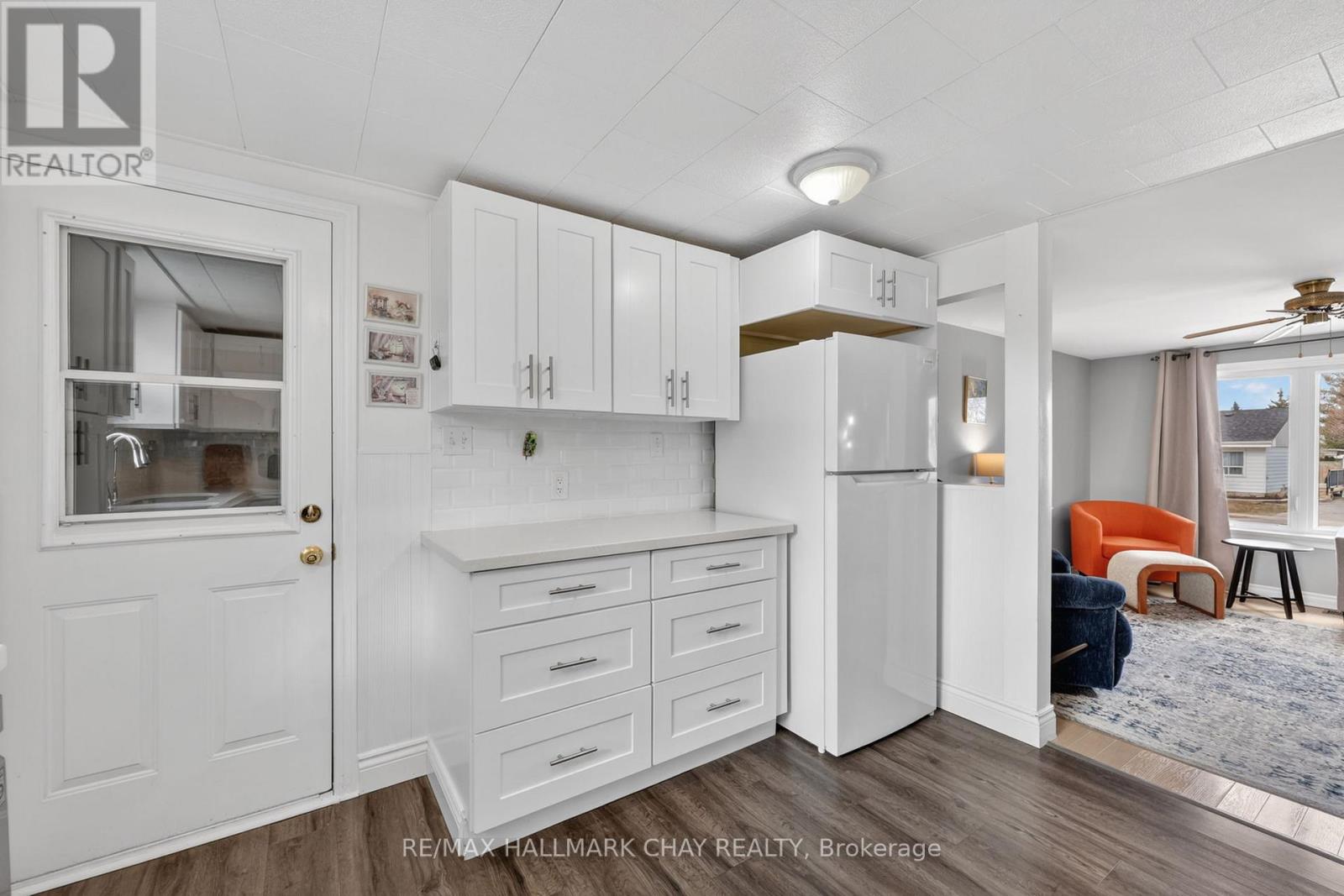 27 Alexander Road, Orillia, Ontario L3V 5L9 - Photo 11 - S12995828