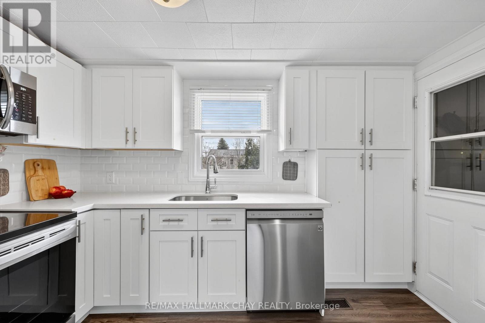 27 Alexander Road, Orillia, Ontario L3V 5L9 - Photo 8 - S12995828