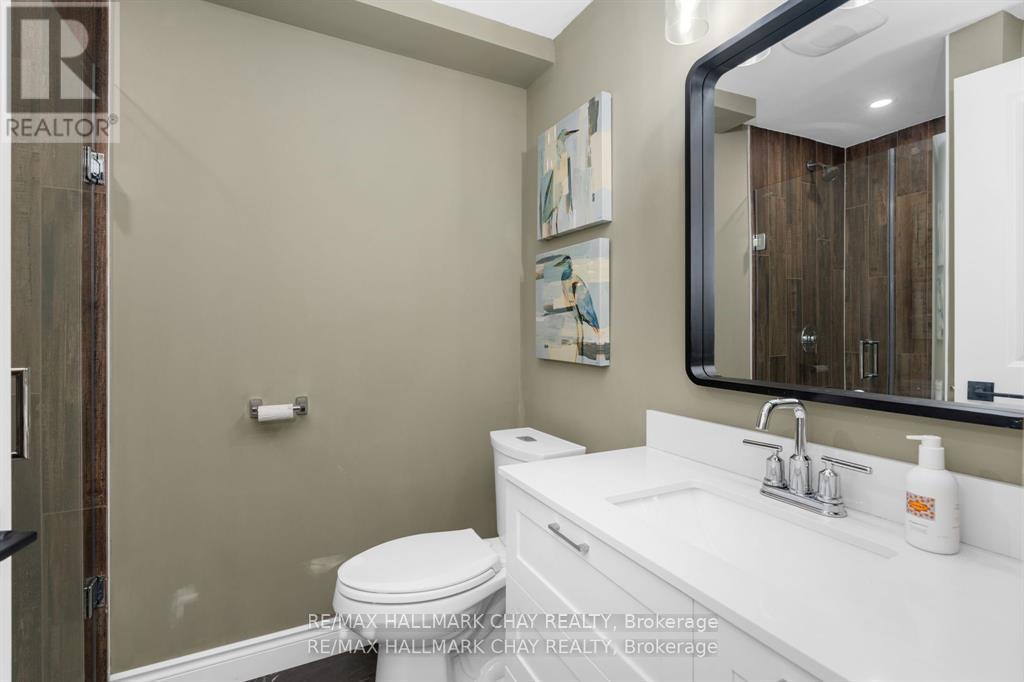 1 Iroquois Ridge, Oro-Medonte, Ontario  L0K 1E0 - Photo 11 - S12995950