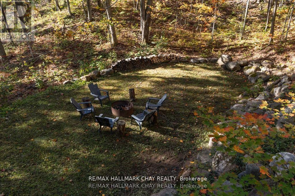 1 Iroquois Ridge, Oro-Medonte, Ontario  L0K 1E0 - Photo 27 - S12995950