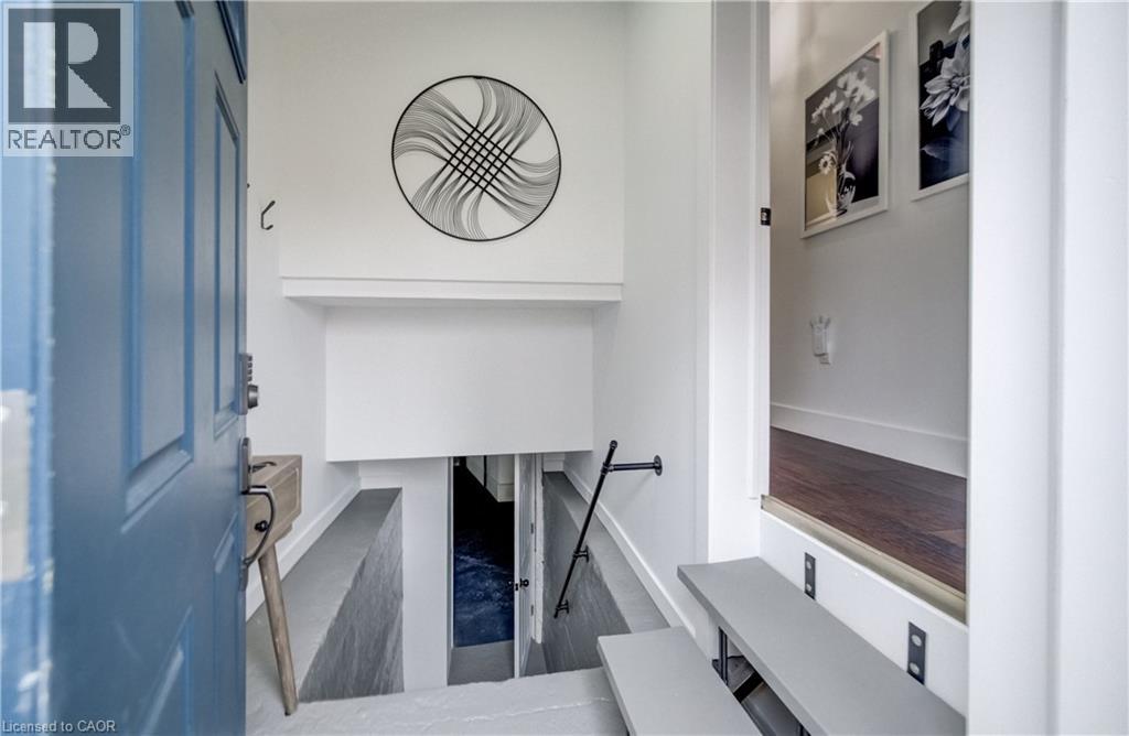 19 Cedar Street, Cambridge, Ontario  N1S 1T8 - Photo 33 - 40820538