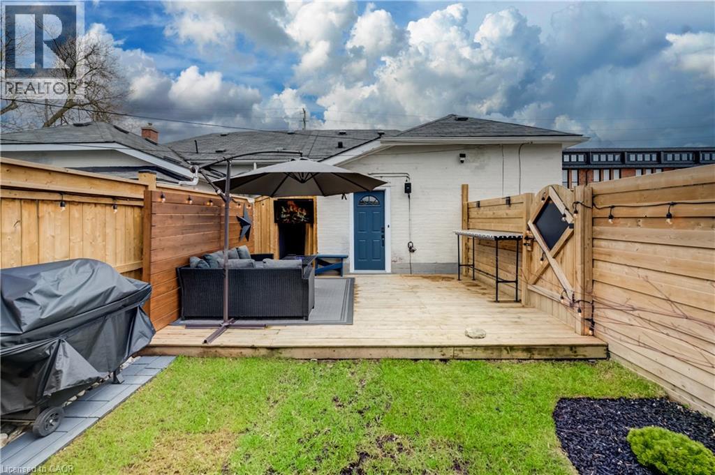 19 Cedar Street, Cambridge, Ontario  N1S 1T8 - Photo 44 - 40820538