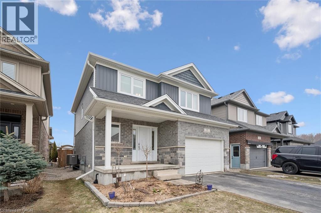 75 WOODBERRY Crescent, Elmira, Ontario