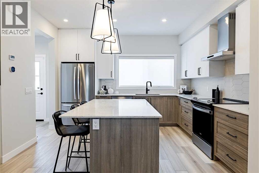 92 Ashlar Road Nw, Calgary, Alberta  T3R 2M3 - Photo 4 - A2280373