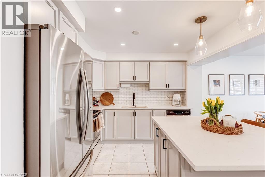 137 Mcmonies Drive, Hamilton, Ontario  L8B 0A6 - Photo 9 - 40814137