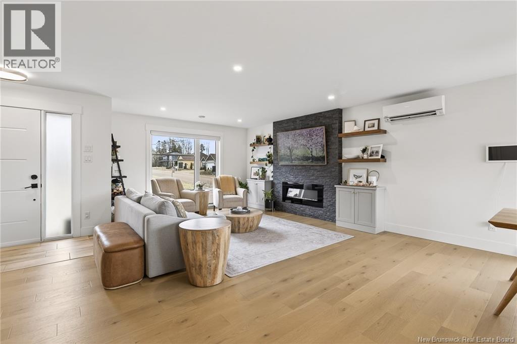 458 Gaspé Street, Dieppe, New Brunswick  E1A 6V8 - Photo 2 - NB134724