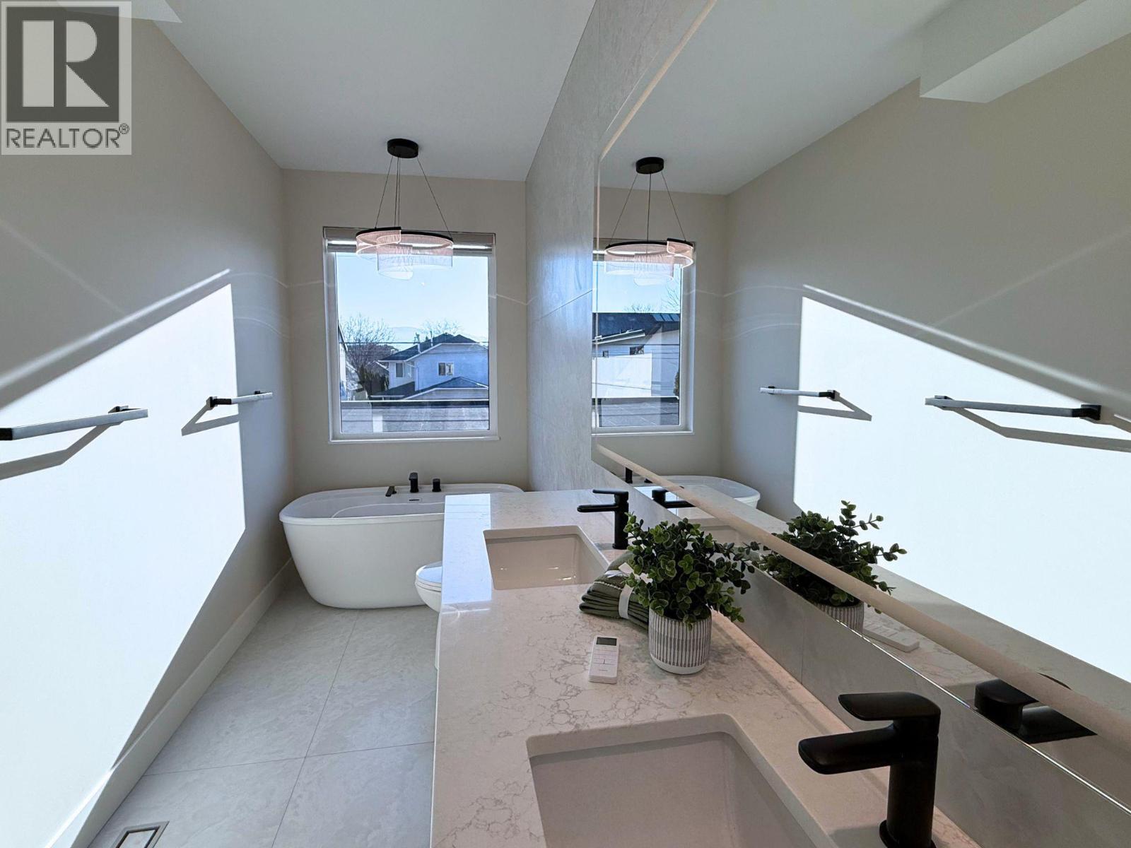 781 Martin Avenue Unit# 3, Kelowna, British Columbia  V1Y 6V4 - Photo 33 - 10373590