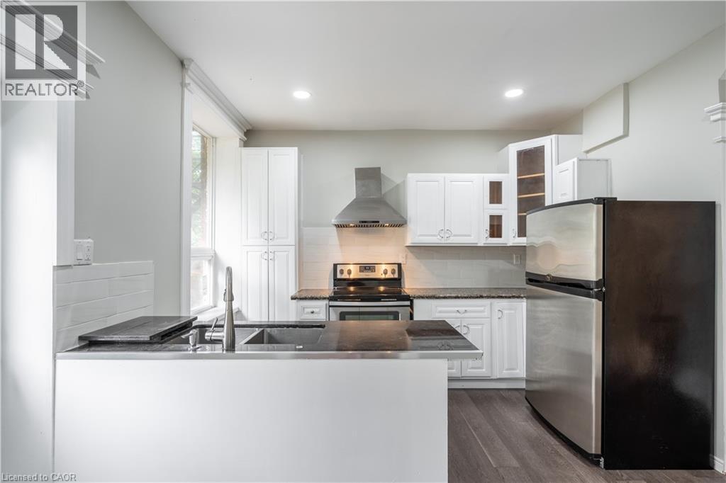 16 Sherman Avenue S Unit# Main, Hamilton, Ontario  L8M 2P4 - Photo 11 - 40819011