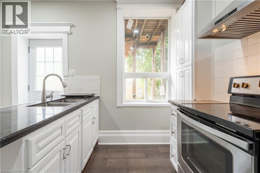 16 Sherman Avenue S Unit# Main, Hamilton, Ontario  L8M 2P4 - Photo 13 - 40819011