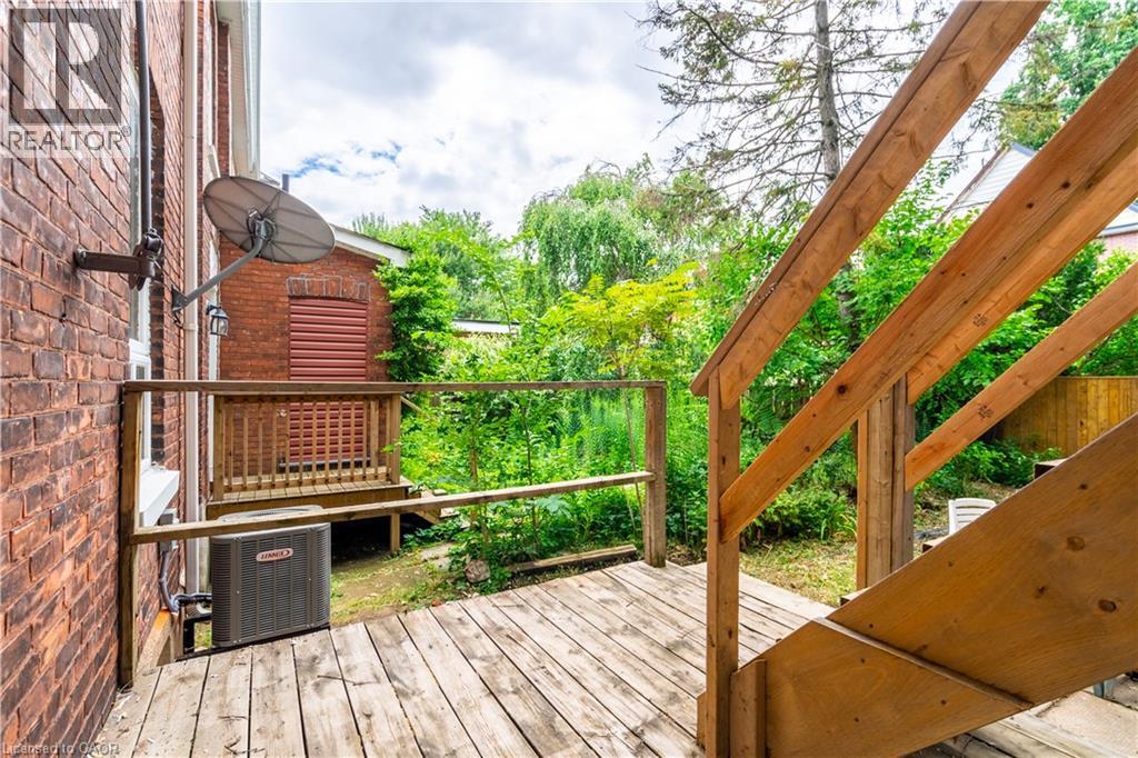 16 Sherman Avenue S Unit# Main, Hamilton, Ontario  L8M 2P4 - Photo 18 - 40819011