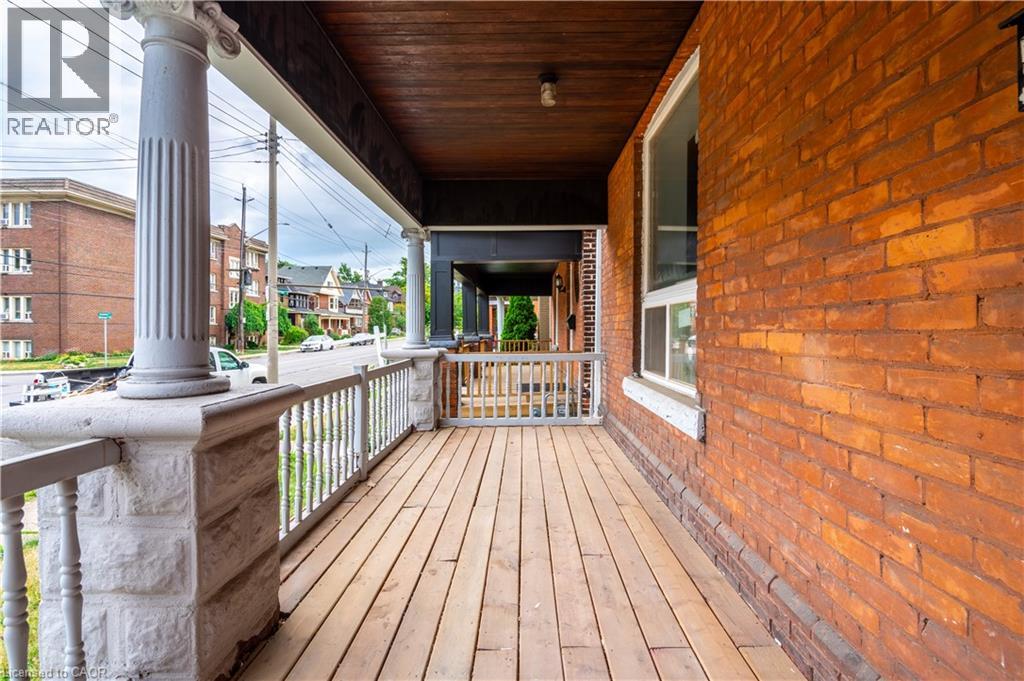 16 Sherman Avenue S Unit# Main, Hamilton, Ontario  L8M 2P4 - Photo 4 - 40819011