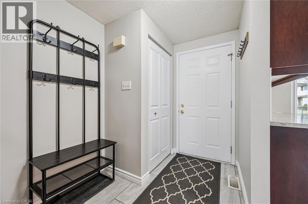 101 Connelly Drive, Kitchener, Ontario  N2N 2T9 - Photo 6 - 40819058